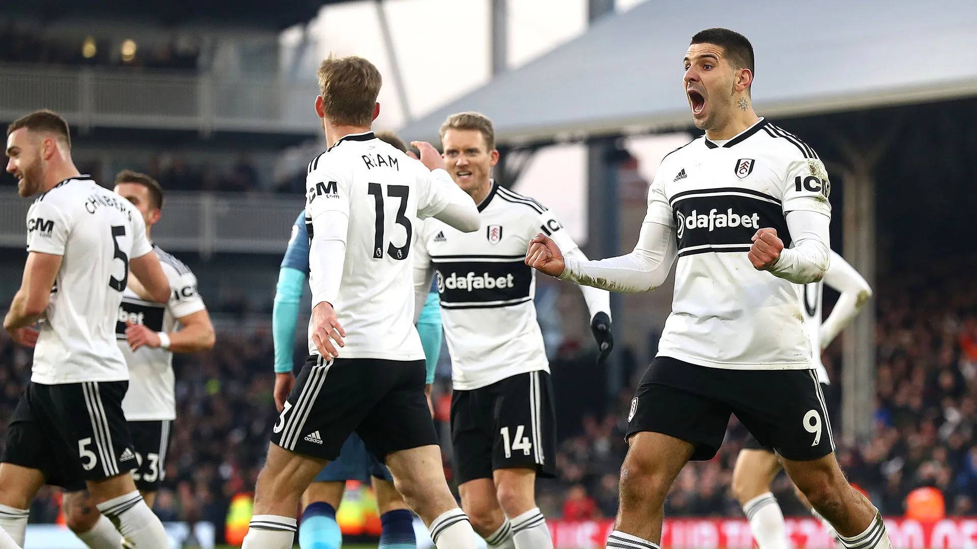 斯图加特战胜对手,成功冲击前六 斯图加特战胜对手,成功冲击前六