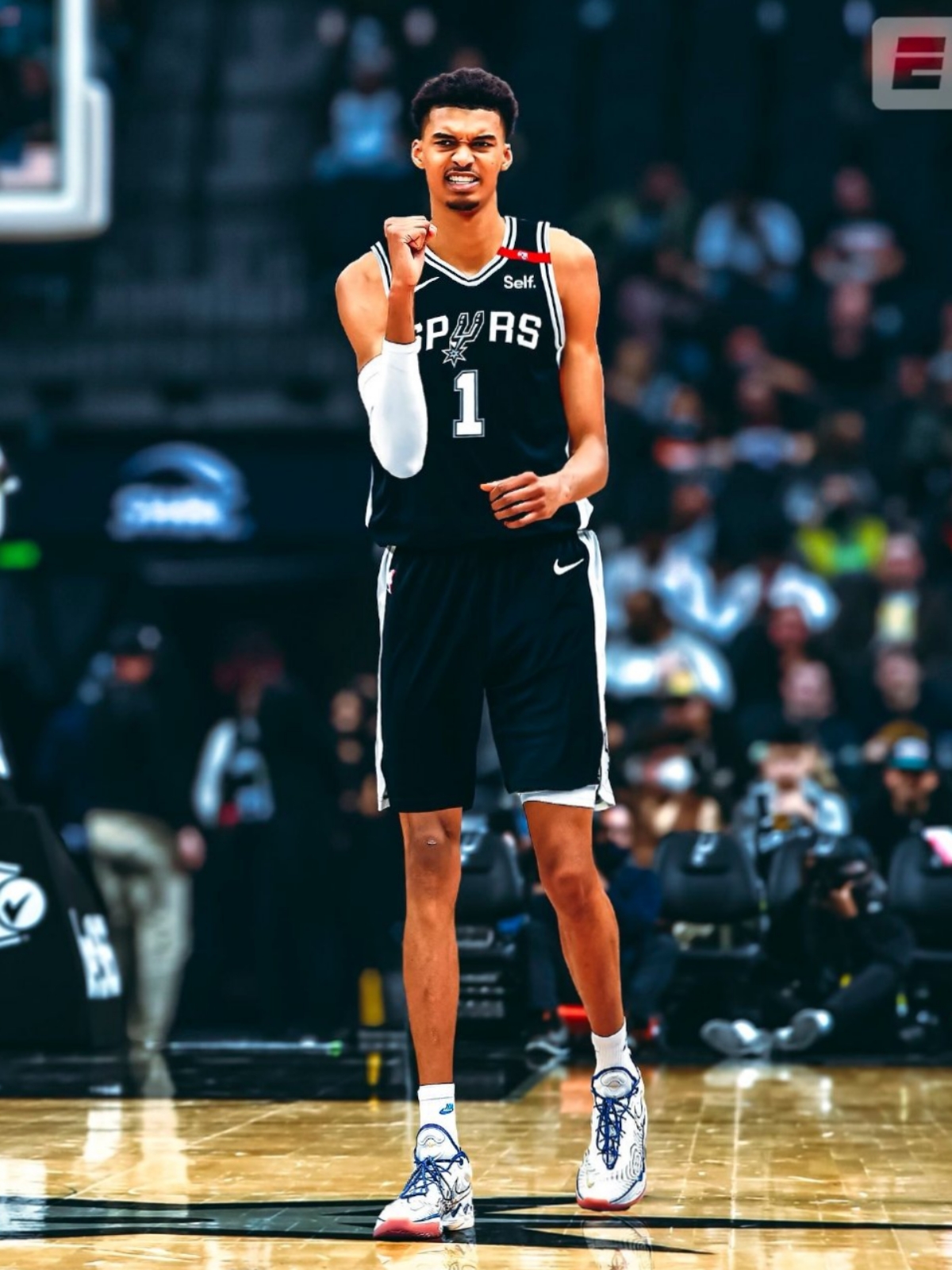 杏彩体育登录-小牛击败掘金，唐斯状态回升