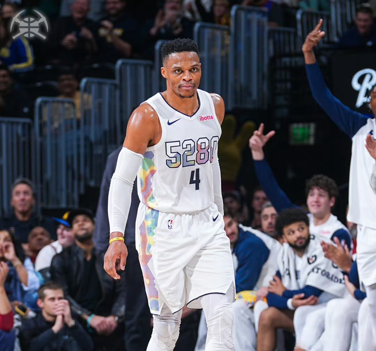 小牛击败掘金,唐斯状态回升 小牛击败掘金,唐斯状态回升