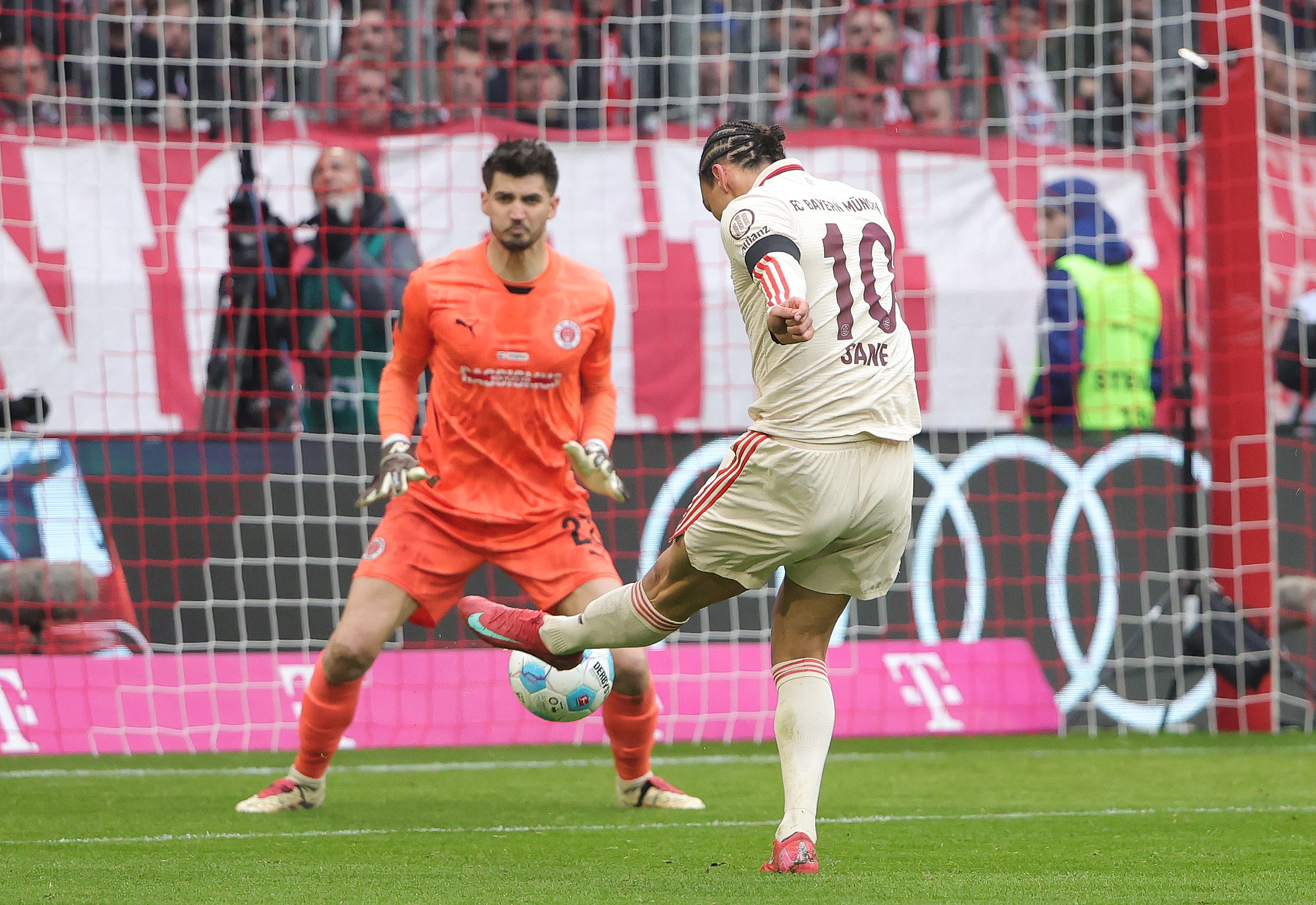 杏彩体育网站-圣保利球队备战即将到来的比赛