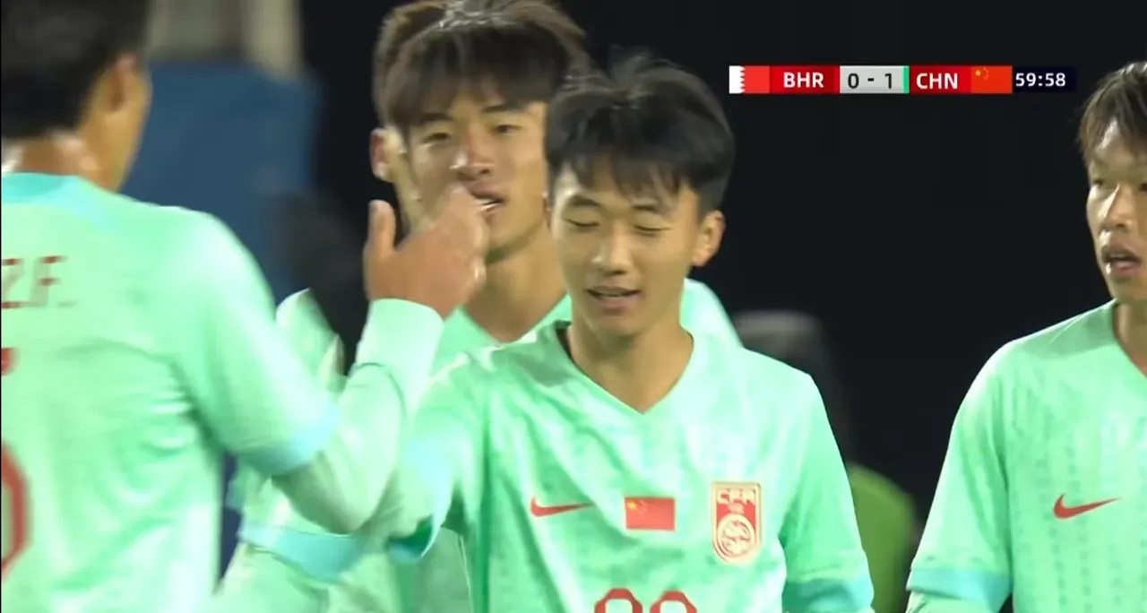 杏彩体育登录-湖南队牢牢锁定胜利，实现稳定发挥的简单介绍