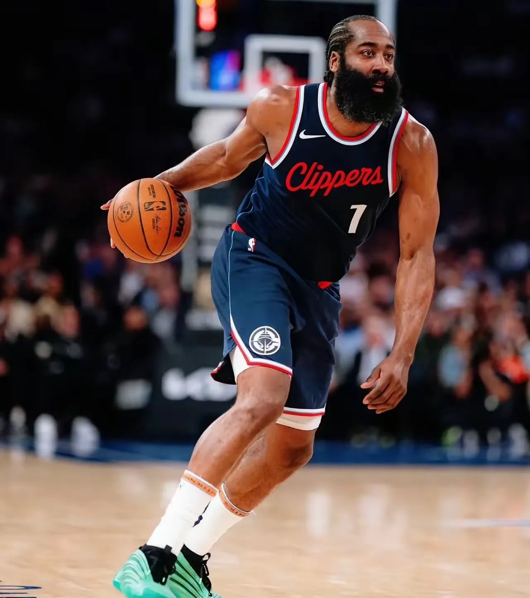 掘金险胜森林狼，展现强劲实力