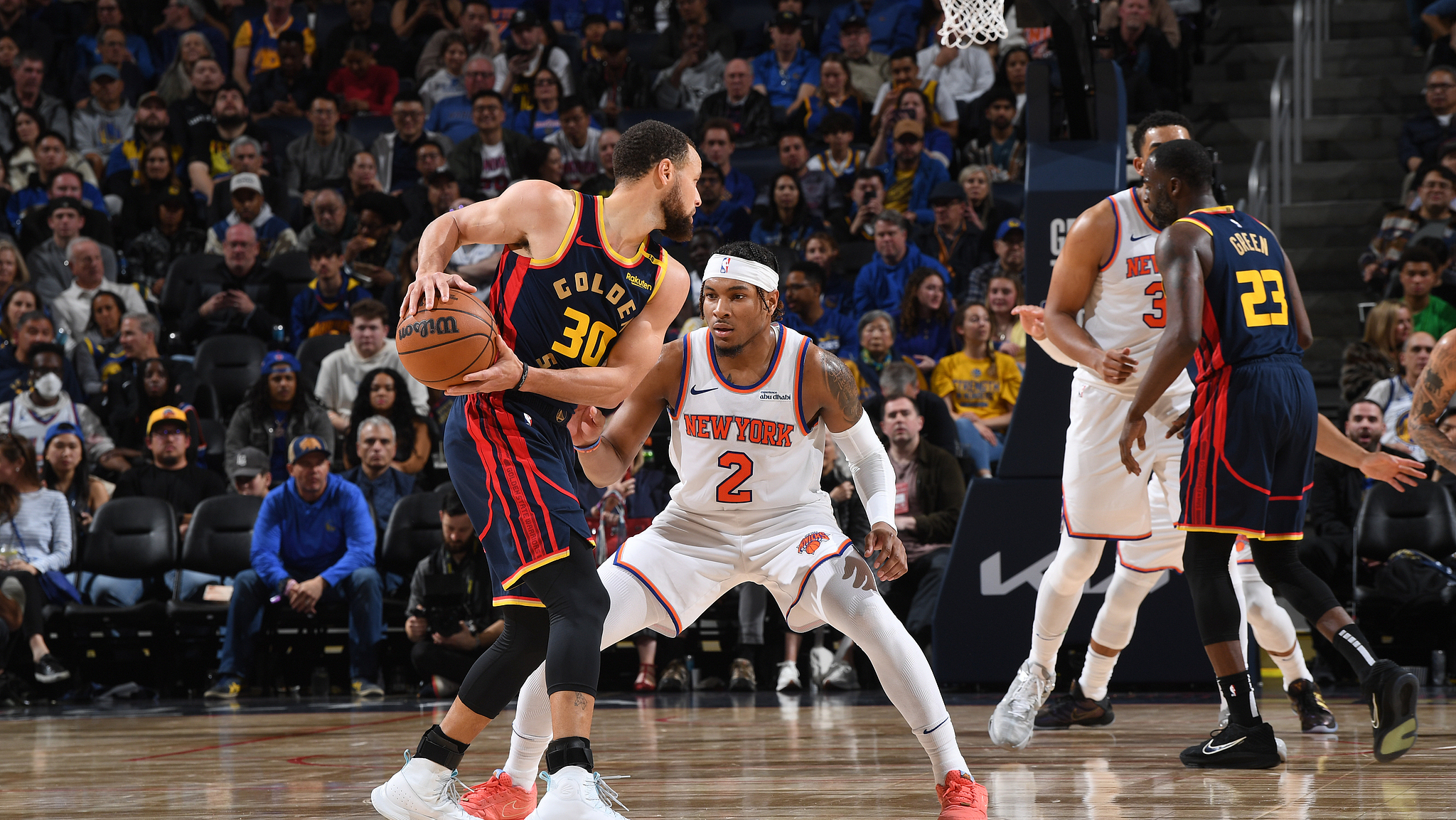 勇士擒下活塞，遥遥领先西部