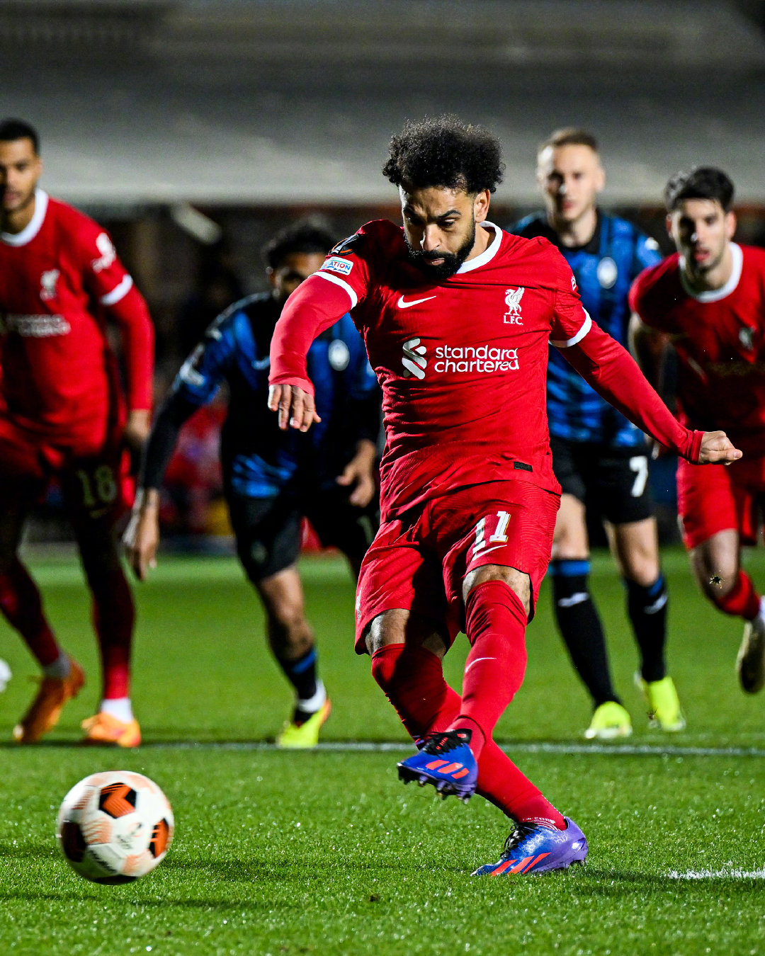 杏彩体育中国官网-云达不莱梅客场失利，冠军夺冠前景黯淡的简单介绍