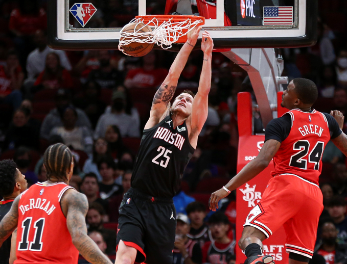 杏彩体育网站-包含公牛遭遇快船逆转，连败势头难止的词条